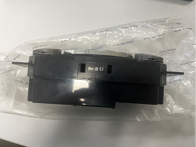  Ssang Yong 6870008D11HEL цена, от 114.41 USD