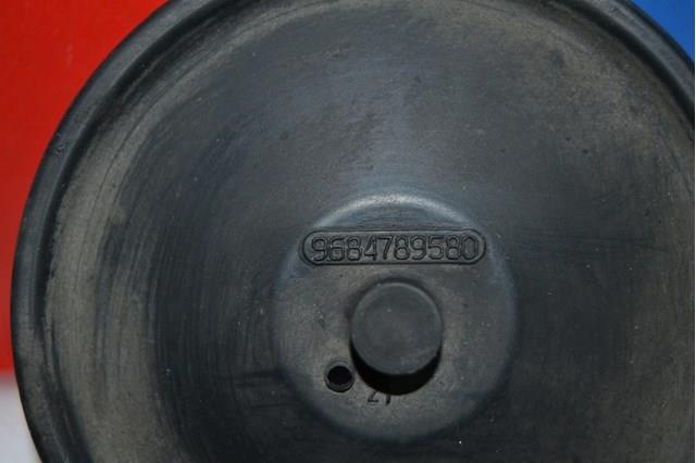  Peugeot/Citroen 9684789580 цена, от 4.39 USD