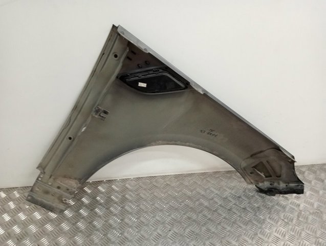 Крыло переднее левое Land Rover LR061824 цена, от 155.37 USD