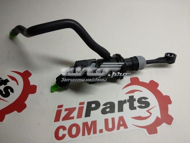 306104007R RENAULT Cilindro maestro de embrague original y equivalente