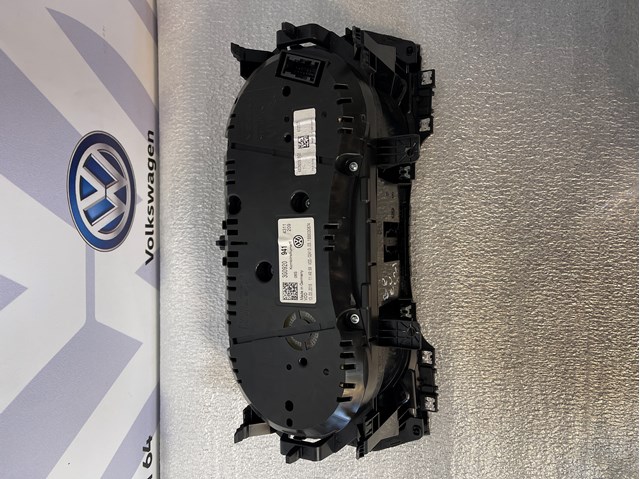 Приборная доска (щиток приборов) VAG 3G0920941 цена, от 50.68 USD