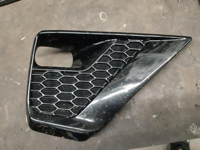 Ободок (окантовка) фары противотуманной правой 52030WQ010 Toyota