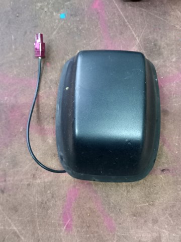 Антенна на крышу на Volkswagen Transporter T6 SGA, SGH, SHA, SHH