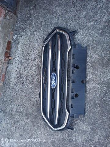 2266652 Ford Решетка радиатора