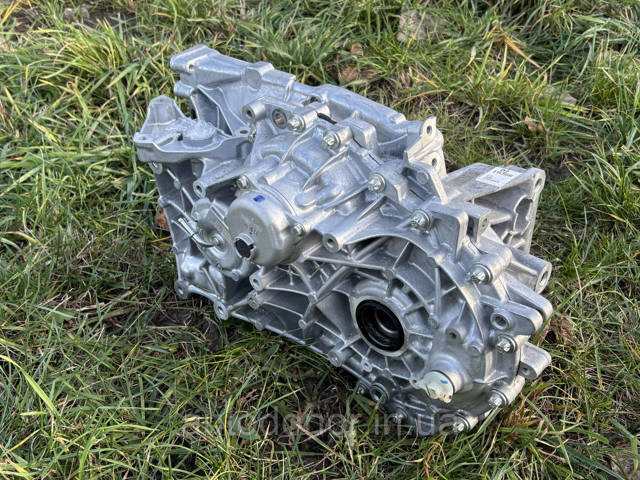 Купить 3811000Q0A Nissan/Infiniti Передний редуктор