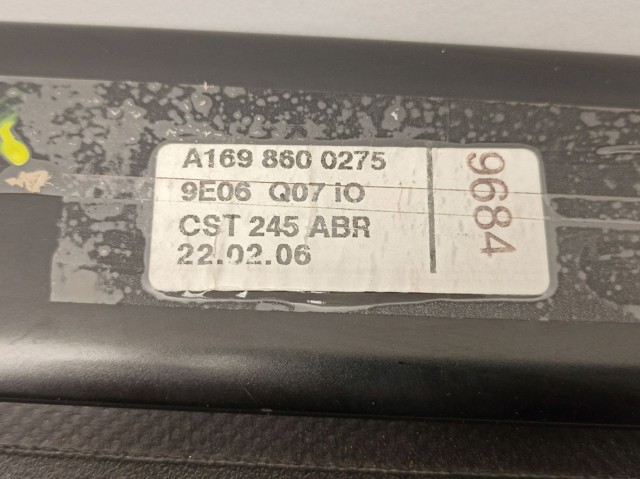 Каркасная шторка багажного отсека Mercedes A1698600275