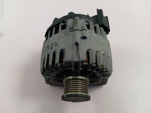 Генератор 231008648R Renault (RVI)