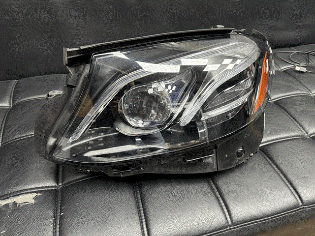A2139069704 Mercedes 