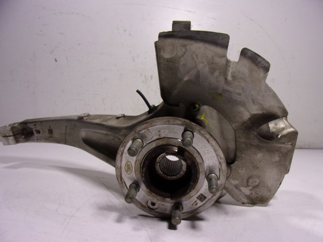 LR134928 Land Rover Цапфа - поворотный кулак передний, правый