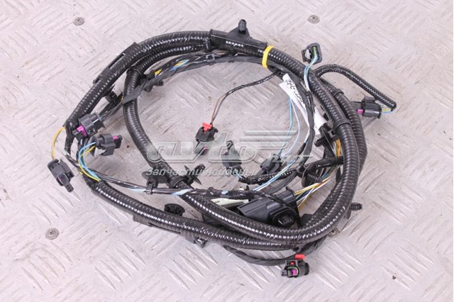 Купить LR095114 Land Rover 