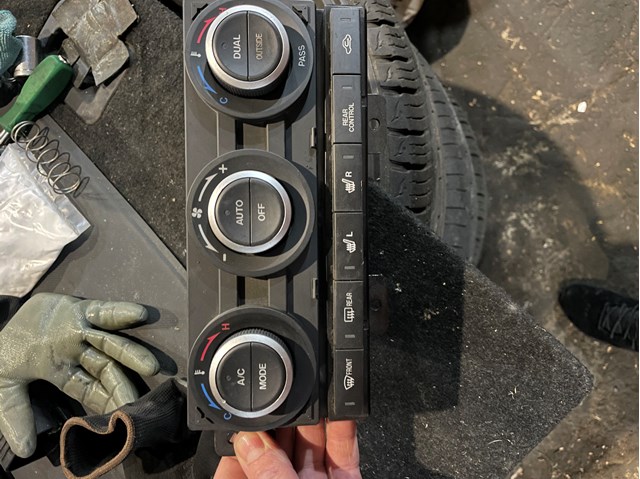  Mazda TD1261190 цена, от 25.34 USD