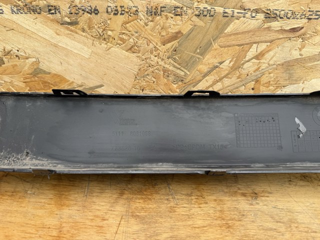 51118081059 BMW 
