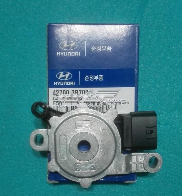 Датчик положения селектора АКПП Hyundai/Kia 427003B700