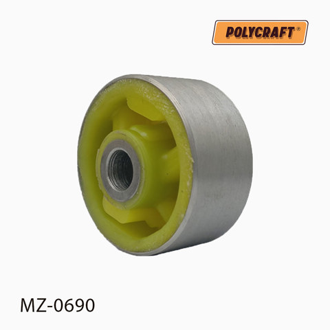 D10H2869X Mazda Траверса заднего редуктора, задняя