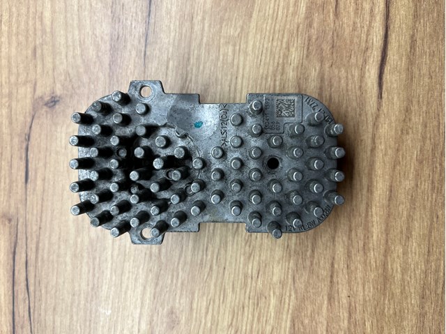 707881 BMW 