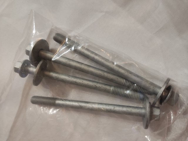 30622581 Volvo 