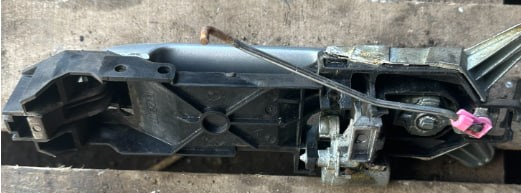 Ручка двери передней наружная левая Polcar 2707Z41 цена, от 11.46 USD