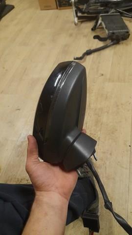 Купить 8V5857409J9B9 VAG Наружное зеркало левое