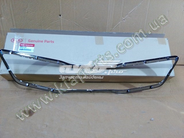 Накладка (рамка) решетки радиатора 863534Y100 Hyundai/Kia