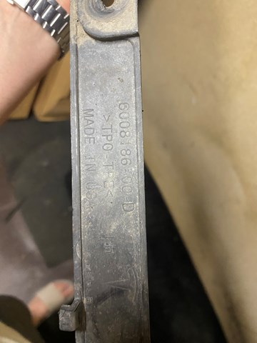  Tesla 600818600D