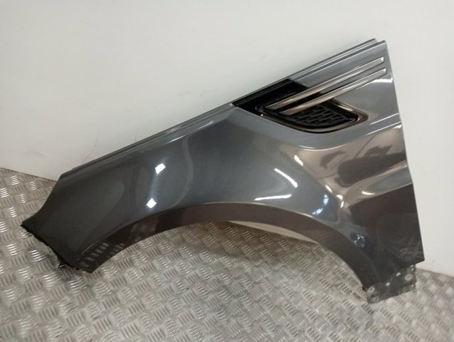 Крыло переднее левое LR061824 Land Rover