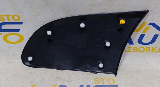 Placa sobreposta do pára-lama traseiro direito para Renault Kangoo (KW01)