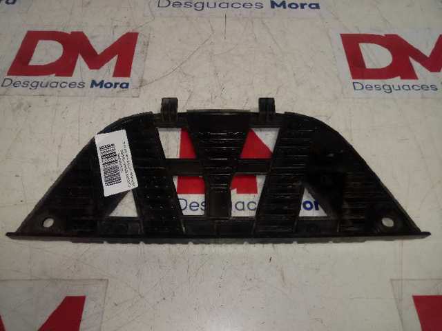 Подножка левая A9606662228 Mercedes