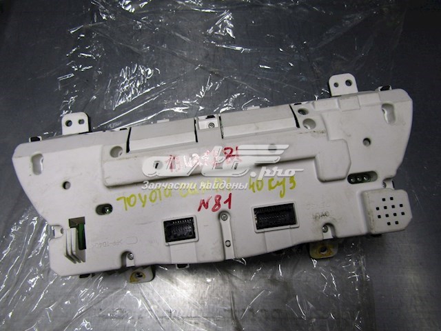 Купить 8380033A30 Toyota Панель приборов