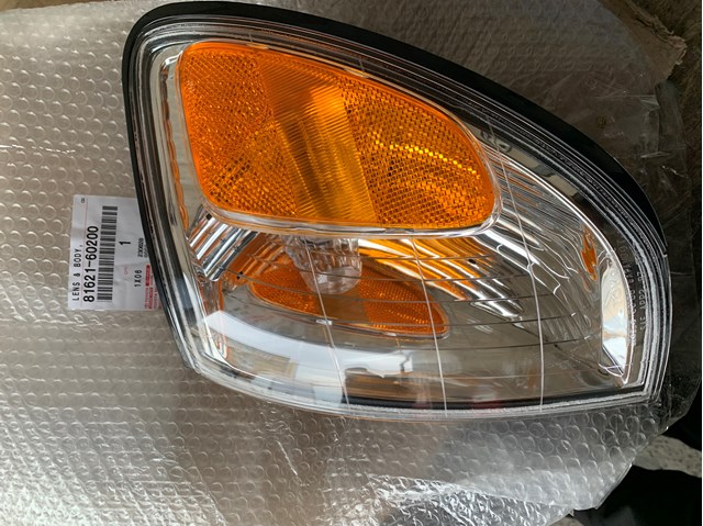 8162060200 Toyota Подфарники