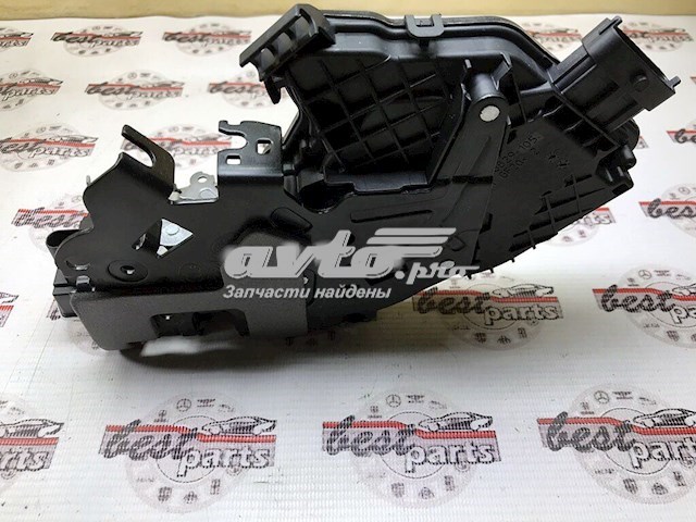 Купить LR078752 Land Rover Замок двери задней левой