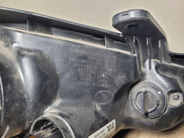 Правая блок фара Hyundai/Kia 921022M550 цена, от 561.32 USD