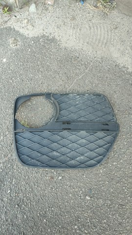 51117312606 BMW Заглушка ПТФ бампера переднего правая