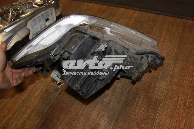 Купить 260105X10A Nissan/Infiniti Фара основная правая
