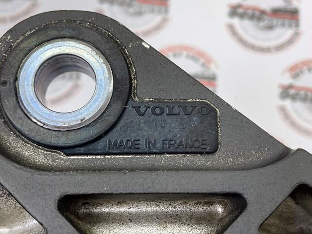Опора двигателя Volvo 32298661