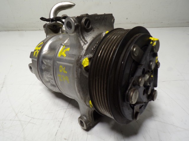 Компрессор кондиционера 926002410R Renault (RVI)