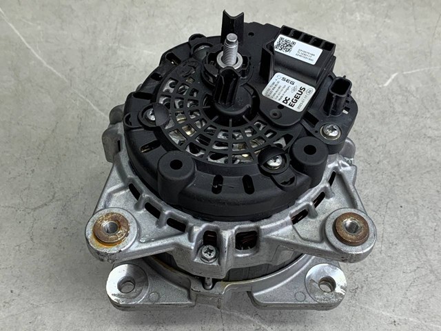 231007518R Renault (RVI) Генератор автомобильный