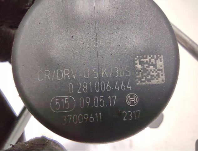 LR073706 Land Rover Топливная рампа