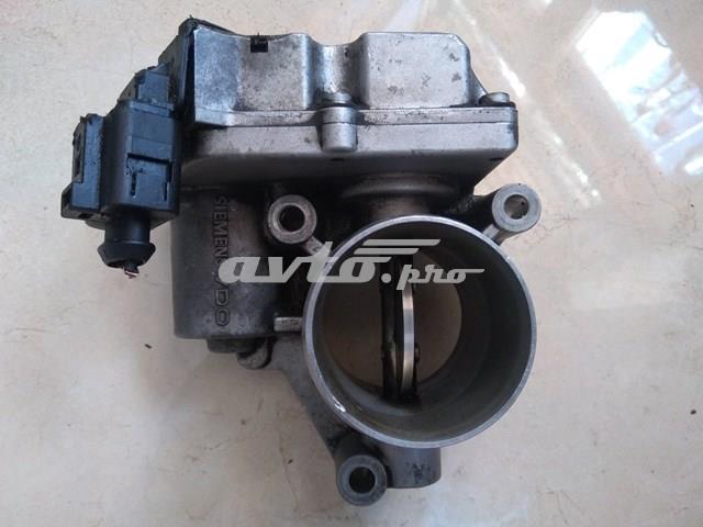 Дроссельная заслонка 8200736114 Renault (RVI)