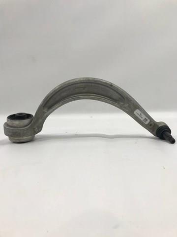 Левый рычаг передней нижней подвески VAG 8W0407695A цена, от 74.75 USD