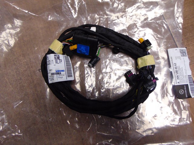 A2065404662 Mercedes 