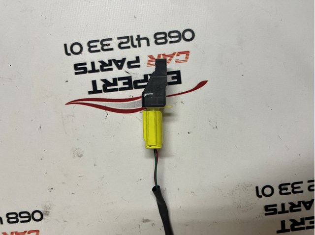 98237SG000 Subaru Датчик AIRBAG передний