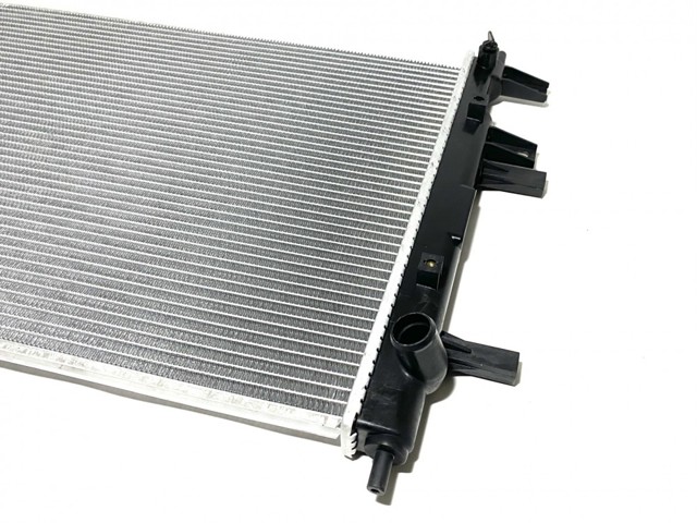 J421301110AD Chery 