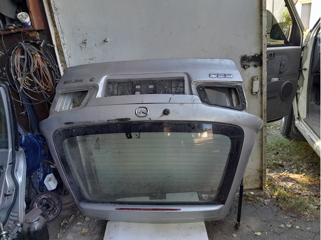 Задняя дверь на Mazda 626 V GW