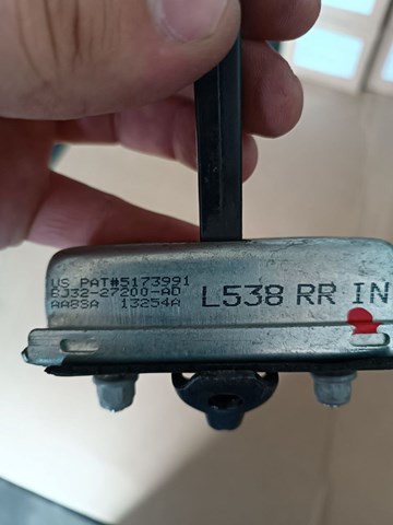  Land Rover LR027611 цена, от 8.47 USD