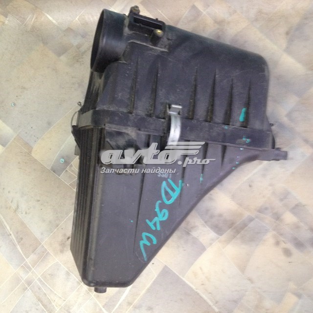 Корпус фильтра 1370066J00 Suzuki