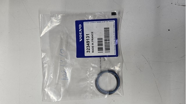 Ремень кондиционера Volvo 32349131