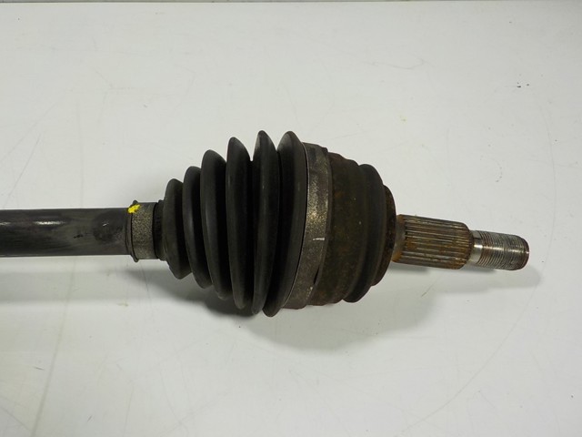 Правая полуось 9809527980 Peugeot/Citroen