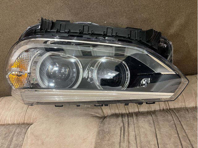 8739651 BMW 