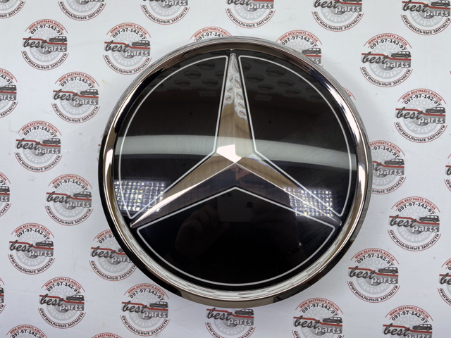 Эмблема решетки радиатора A0008881300 Mercedes