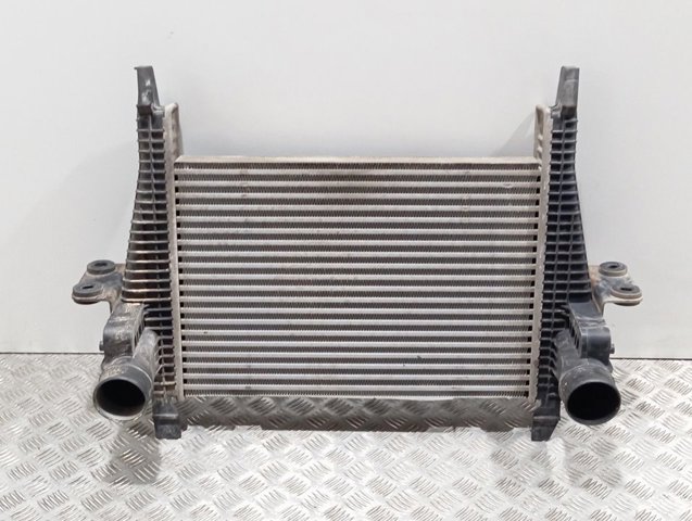 Купить 504028468 Iveco Интеркулер